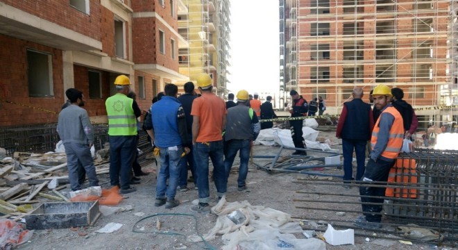 13. kattan düşen inşaat işçisi hayatını kaybetti