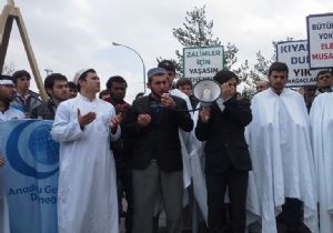 AGD Mısır’daki zulmü protesto etti