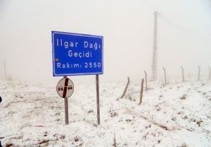 Posof’a haziran ayında kar yağdı