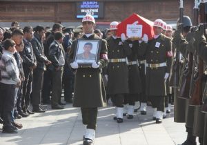 Talaş, gözyaşlarıyla uğurlandı