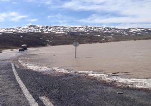 Erzurum-Muş Karayolu ulaşıma kapandı