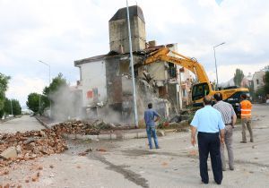 Aziziye’de üstyapı seferberliği