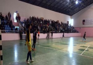 Liseler Futsalda yarıştı