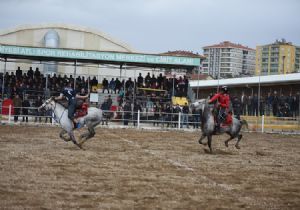 Atlı Ciritte sevindiren rekabet