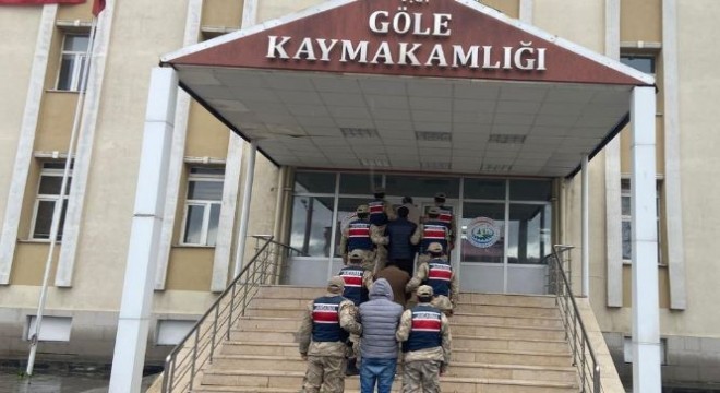 27 düzensiz göçmen yakalandı, sürücüler tutuklandı