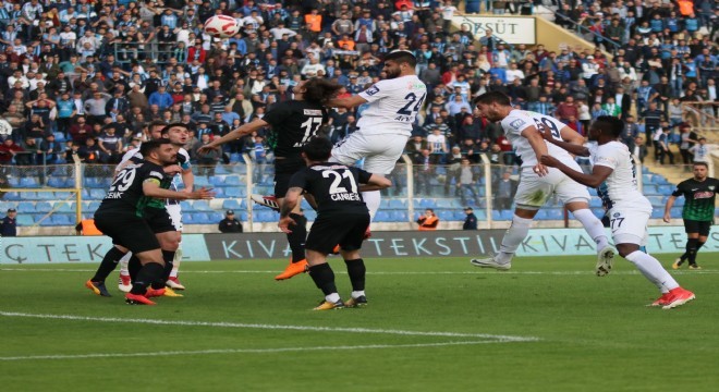 Adana Demirspor istediğini aldı: 3-1