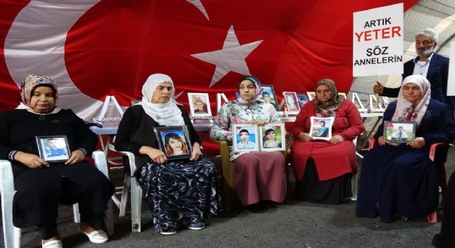 Ailelerin evlat nöbeti bin 529’uncu gününde