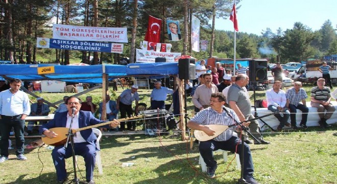 Akdağ da şenlik vardı