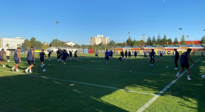 Ankaragücü’nde Erzurumspor maçı gündemi