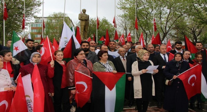 Ardahan da İsrail protestosu