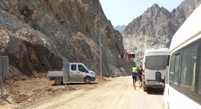 Artvin-Erzurum karayolu ulaşıma açıldı