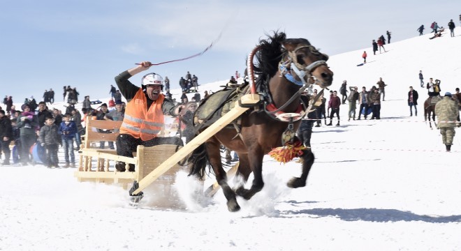 Atlı Kızakta Erzurum damgası