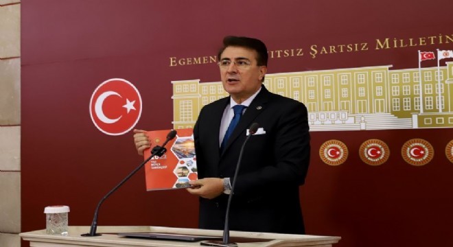 Aydemir CHP nin ekmek karnesi kuyruklarını hatırlattı