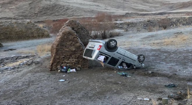 Ağrı yolunda trafik kazası, 2 yaralı