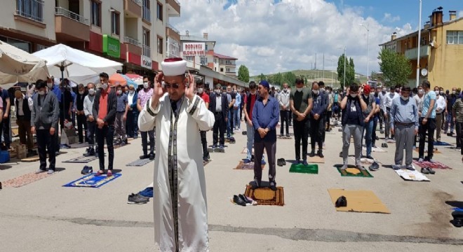 Aşkaleliler Cuma vecdinde buluştu