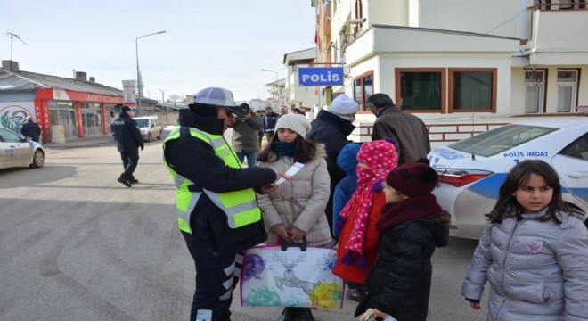 Aşkale’de “Öncelik Hayatın” bilgilendirmesi