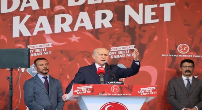 Bahçeli:  Saraçhane kumpası tutmaz 