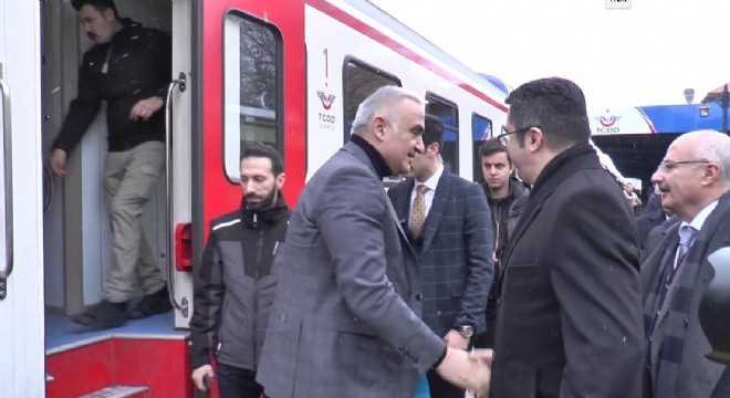 Bakan Ersoy Erzurum’daydı