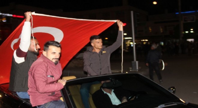 Barış Pınarı Harekatı na destek konvoyu