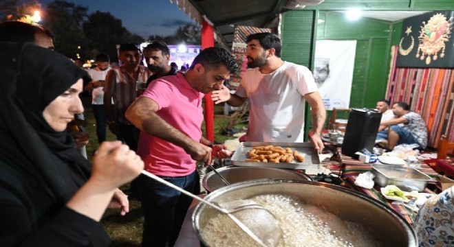 Başiskele’de Erzurum ürünleri sergilendi