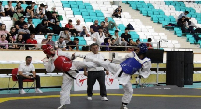 Bumin Taekwondo’da Erzurum’u gururlandırdı