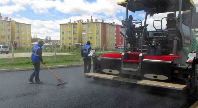 Büyükşehir den asfaltlama rekoru