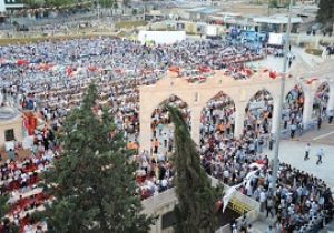 ‘Dengelere değil, hakka tapan milletiz’