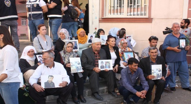 Diyarbakır annelerinin çığlığı ülke sınırlarını aştı