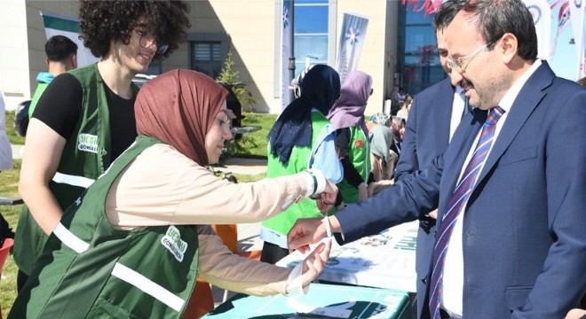 ETÜ öğrencileri geleneksel festivalde buluştu