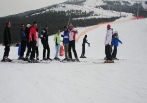 ETÜ’den temel kayak eğitimi
