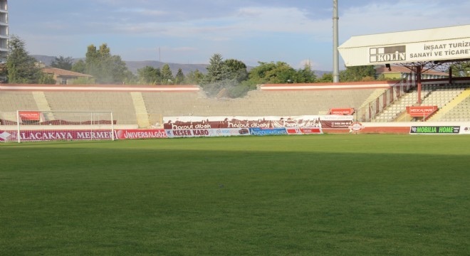 Elazığ Atatürk Stadyumu’nda yıkım başladı