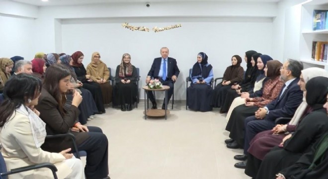 Erdoğan üniversite öğrencileri ile bir araya geldi