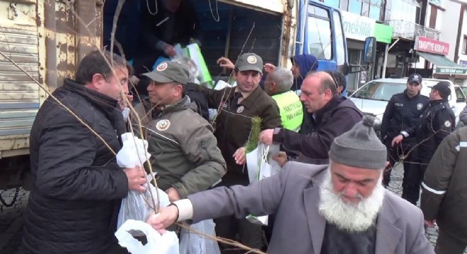 Erzurum OBM’den fidanlı kandil kutlaması