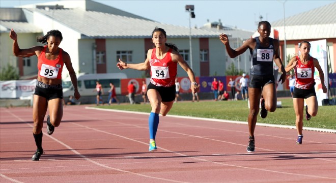 Erzurum da 5. Uluslararası Sprint ve Bayrak Kupası