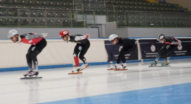 Erzurum da Kısa Kulvar Sürat Pateni heyecanı