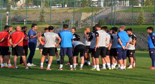 Erzurumspor da izin bitti, lige hazırlık başladı