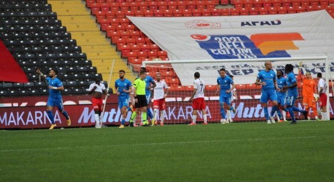 Erzurumspor’a 91 sarı, 8 kırmızı kart çıktı