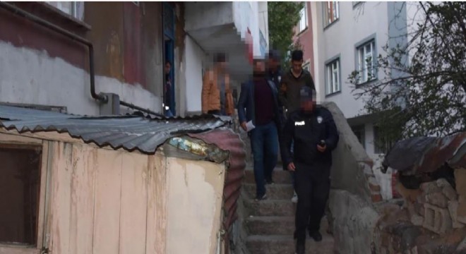 Erzurum’da aranan 51 şüpheliden 28’i tutuklandı