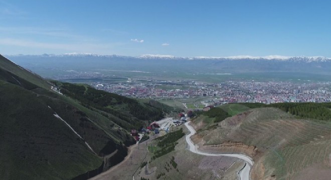 Erzurum’da iki mevsim