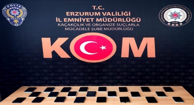 Erzurum’da kaçak cep telefonu operasyonu