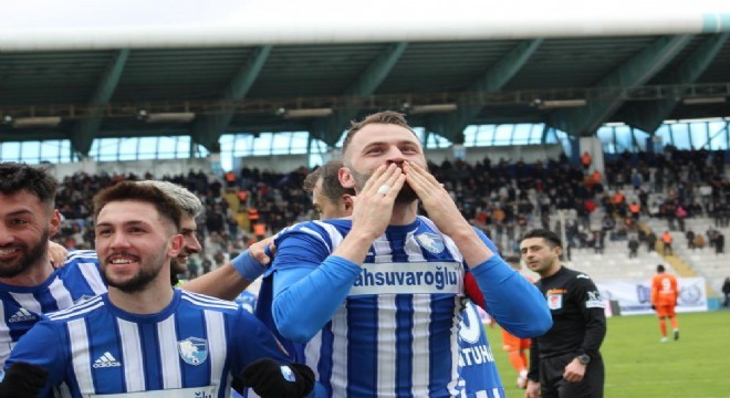 Futbol camiası Erzurumspor’u konuşuyor