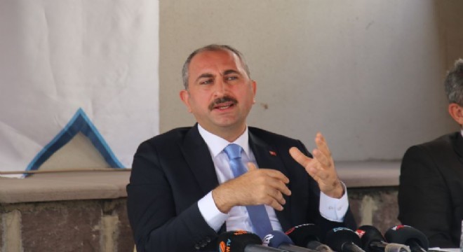 Gül: ‘FETÖ bir terör örgütüdür’