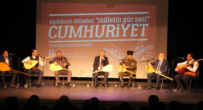 Halk Aşıkları ‘Cumhuriyet’ için söyledi