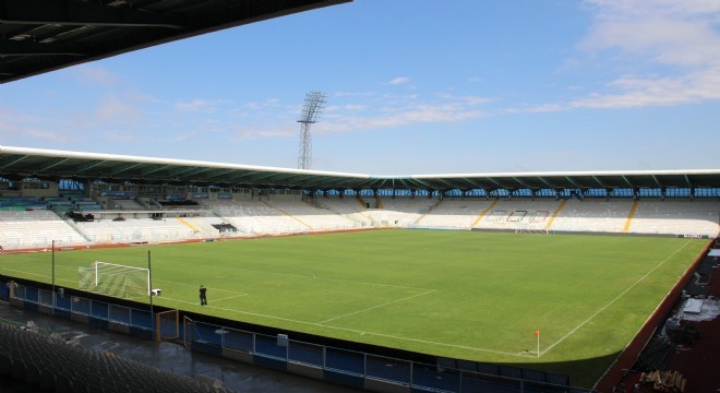 Kazım Karabekir Stadyumuna Süper Lig makyajı