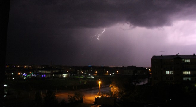 Meteoroloji sağanak yağış konusunda uyardı