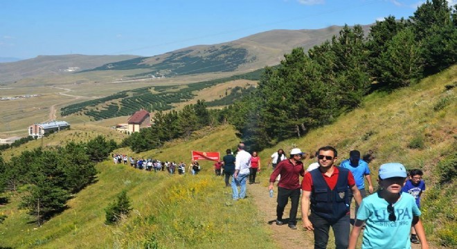 Palandöken için trekking adımı