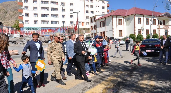 Pasinlerliler ‘Yaya Güvenliğinin Nöbetçisiyiz’ dediler