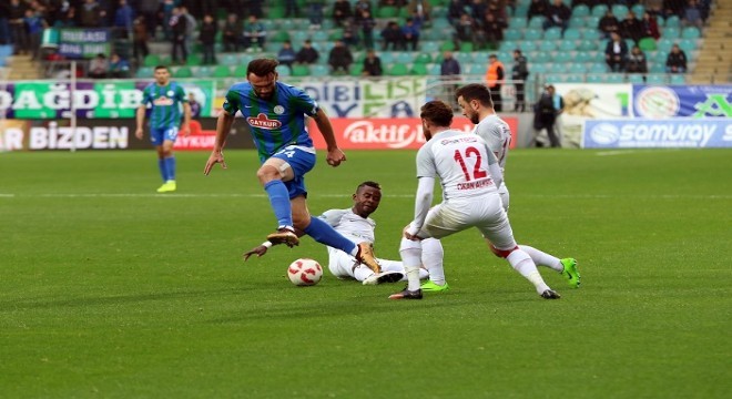 Rizespor, Balıkesirspor’u puansız gönderdi: 3-0