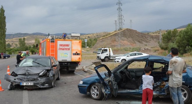 Suşehri yolunda kaza: 1 yaralı