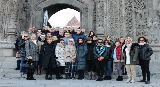 Taşkesenlioğlu Erzurum’u tanıttı